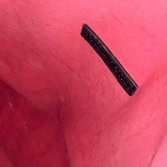 victoria secret bag 🖤 (sexiest on earth) - Picture 4 of 4